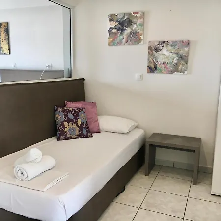 Katerina * Nea Iraklitsa