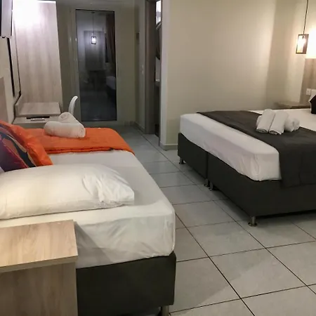 Katerina * Nea Iraklitsa