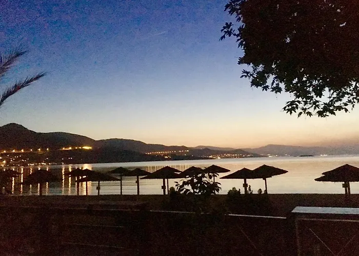 Katerina Apartament Nea Iraklitsa