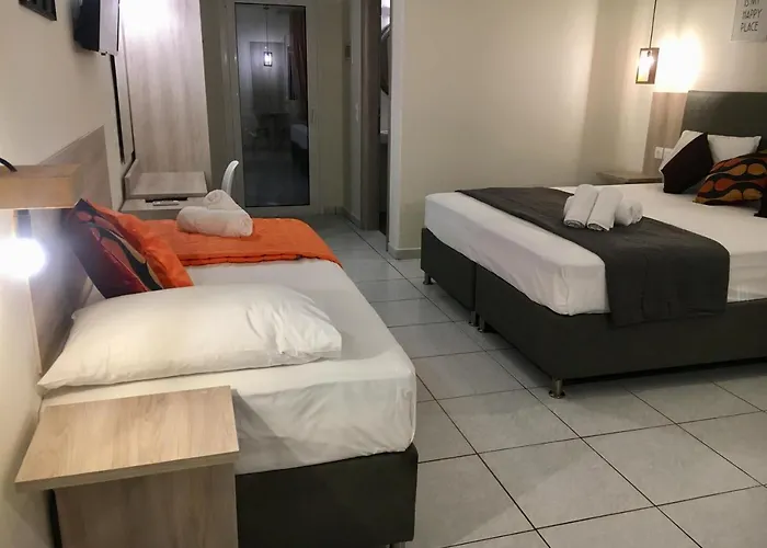 Katerina * Nea Iraklitsa